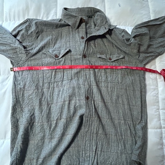 Orvis Fairbanks Men's Plaid Flannel Button Down Shirt - Picture 2 of 8